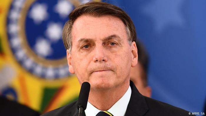 Aprovação de Bolsonaro despenca de 37% para 26%, diz pesquisa EXAME/IDEIA